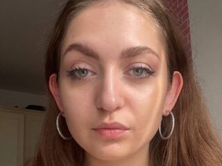 webcam babe chatroom ShaniFland