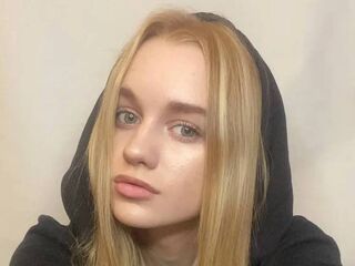 cam girl sex photo SheridanSillavan