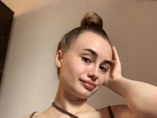 webcam live sex SofiyaWite