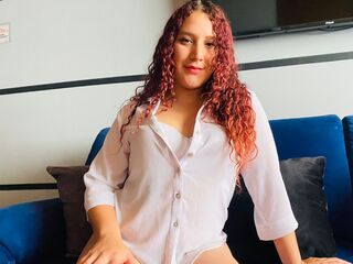 nude webcamgirl SophTurner