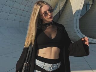 Kinky webcam girl SuzieGlimp