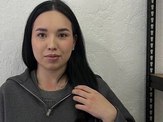 beautiful camgirl SylviaMeylor