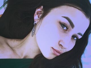 camwhore fingering pussy WesleyLetcho