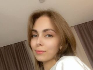 hot strip tease web cam WiloneBown