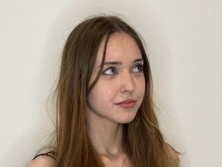nude YokoMagliacane