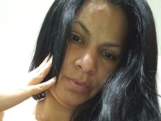 nude camgirl pic Zharat