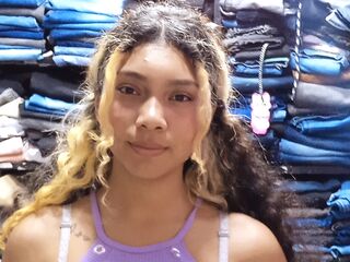 jasmin webcam girl ZoeFletcher