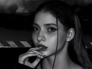 shower sophienovakova